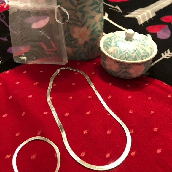 Vintage Italy 🇮🇹 Herringbone 925 6mm Necklace with matching bracelet. - Picture 2 of 14